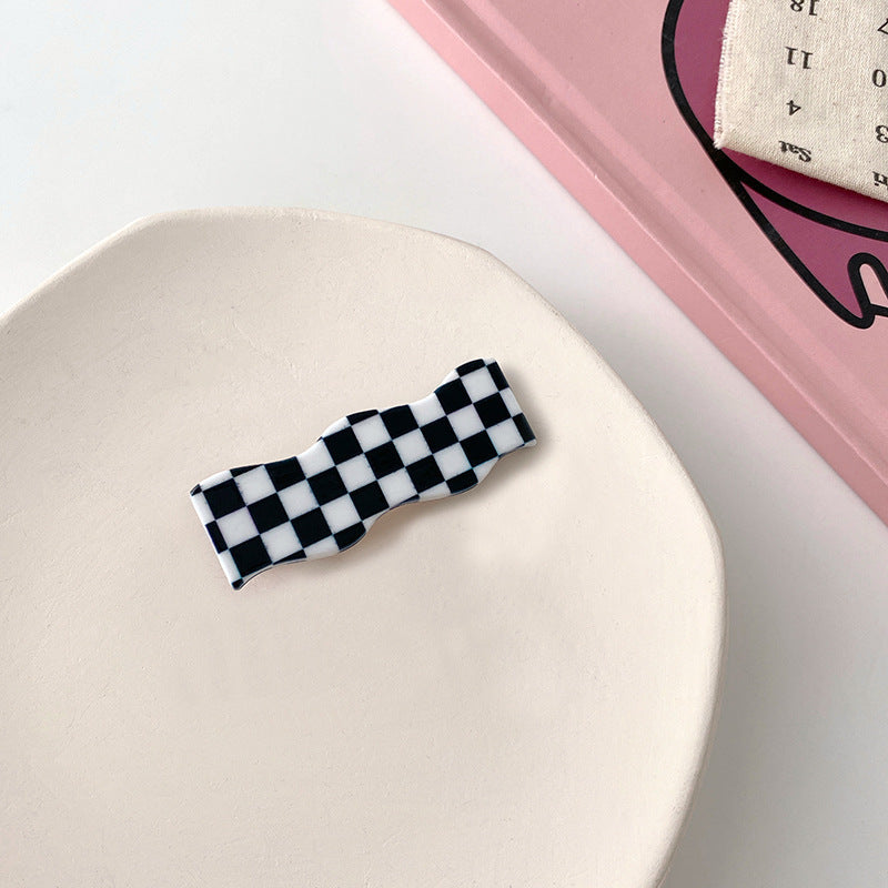 Wavy Checkerboard Hair Clips