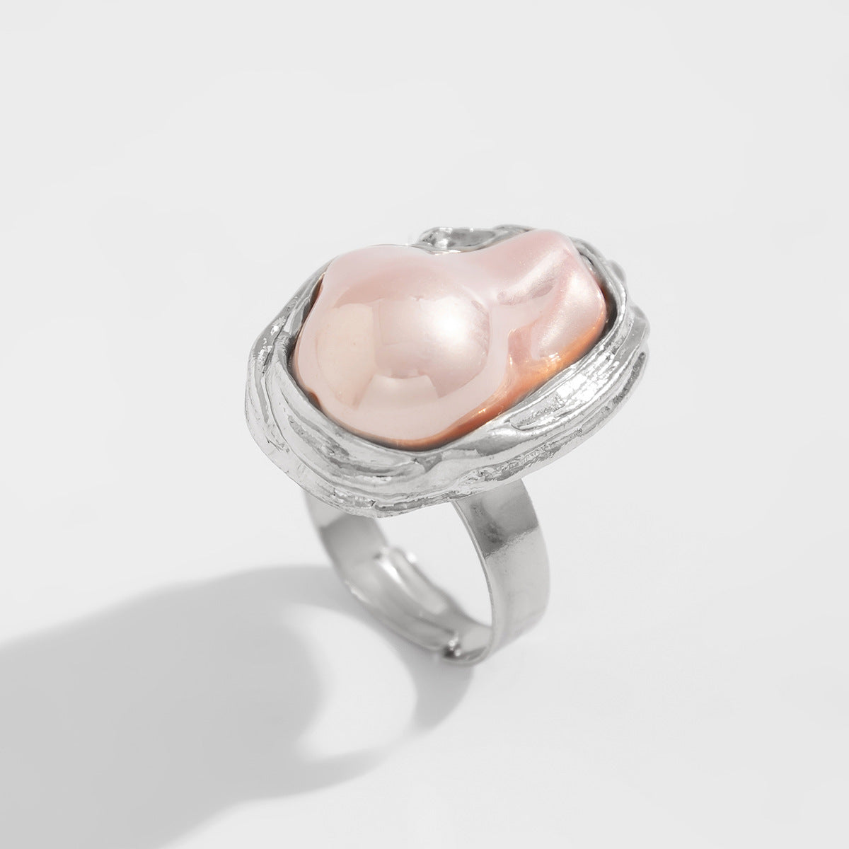 Retro Irregular Inlaid Shaped Pearl Ring